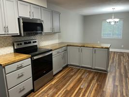 featured image of 2205 Ridgecrest Dr