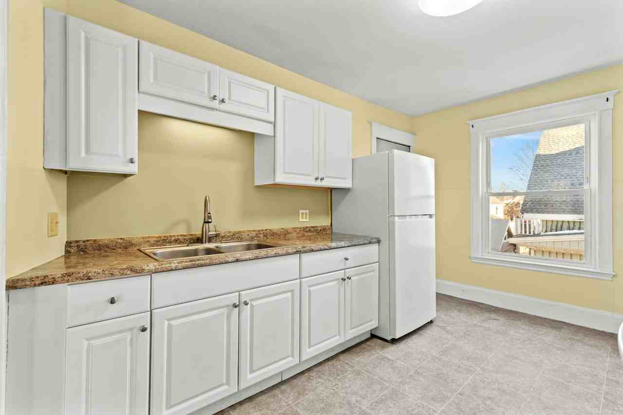 37 Arlington St, Unit 2 - Photo 6 of 18