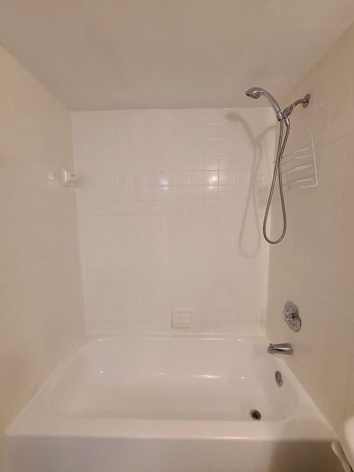 1460 Windorah Way #C - Photo 4 of 20