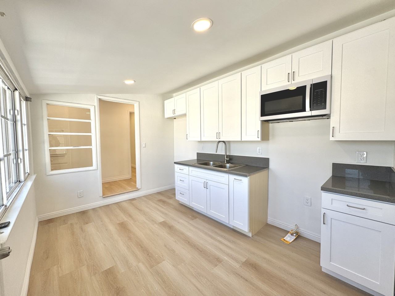 11720 Utah Ave #B - Photo 6 of 11