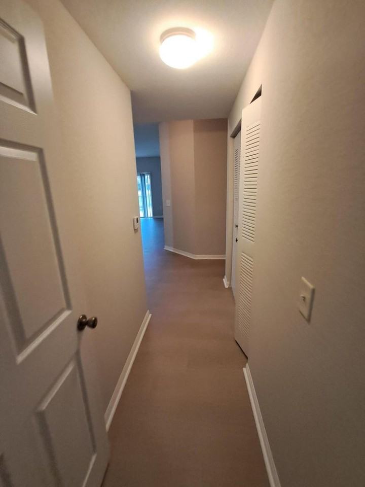 280 Crestwood Cir #102 - Photo 6 of 11