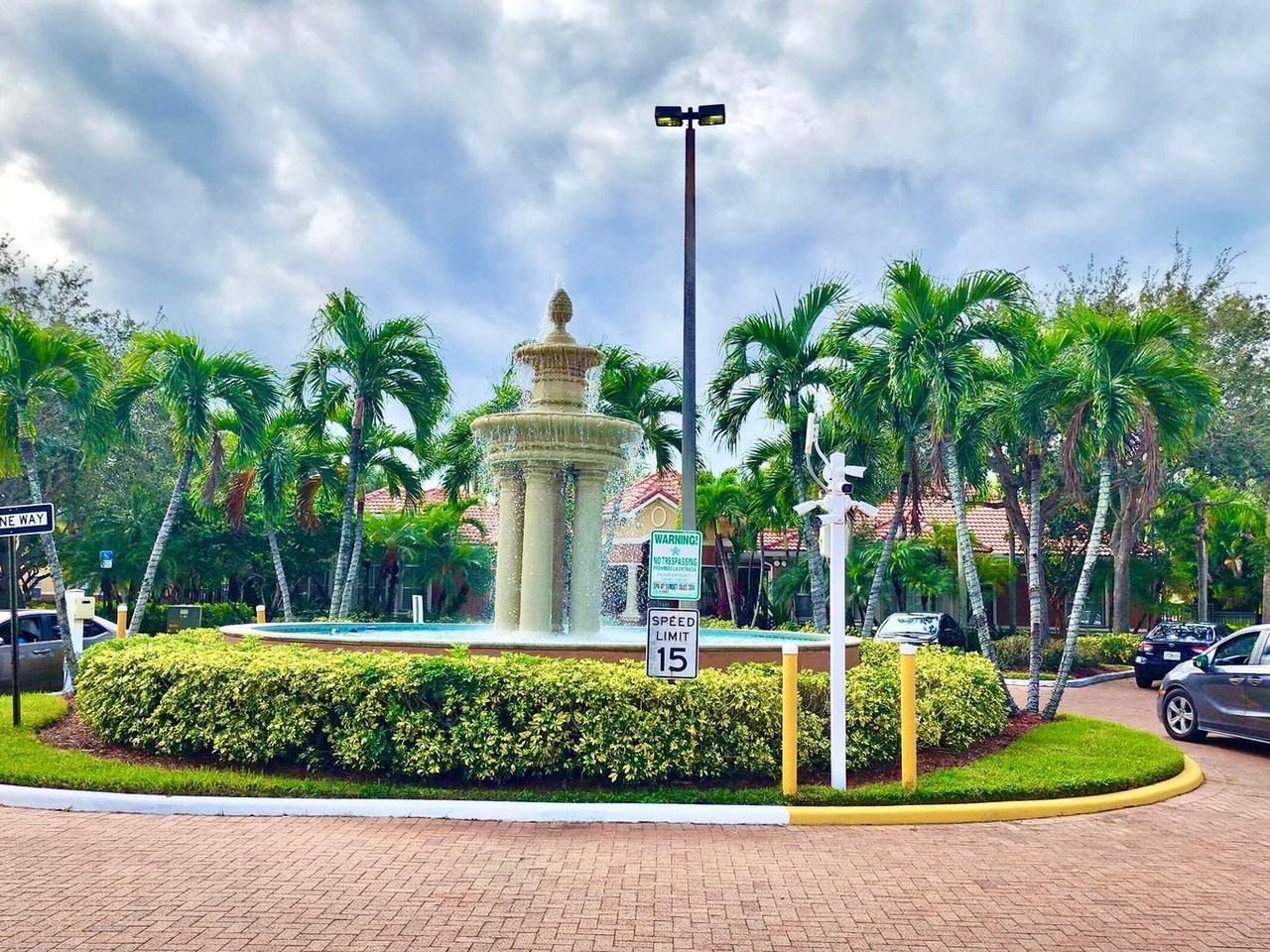 Fox Trail Rd S #111 - Photo 2 of 16