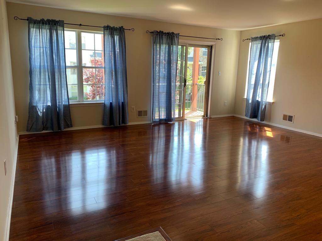 721 Stony Brook Way #721 - Photo 4 of 15