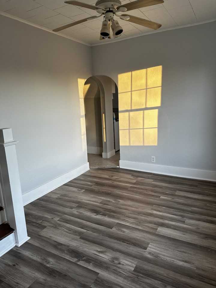 222 S 13th St #222 - Photo 4 of 11