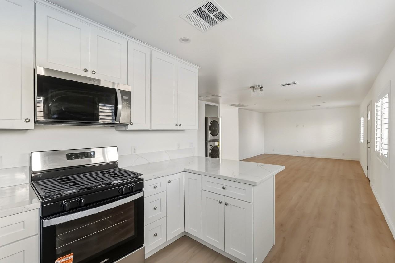 13050 Terra Bella St #NA - Photo 7 of 22