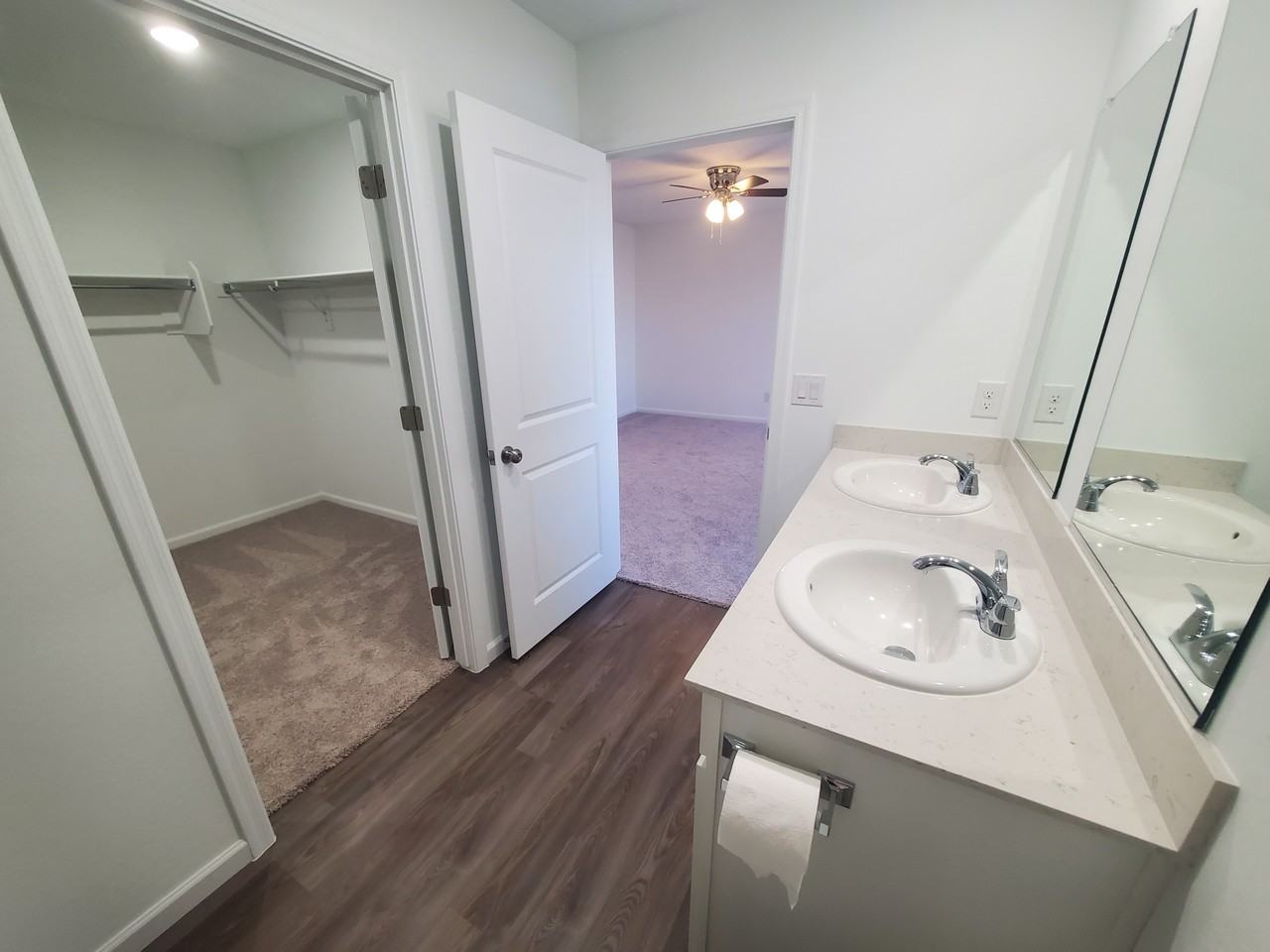 1860 Yance Dr #NA - Photo 3 of 8