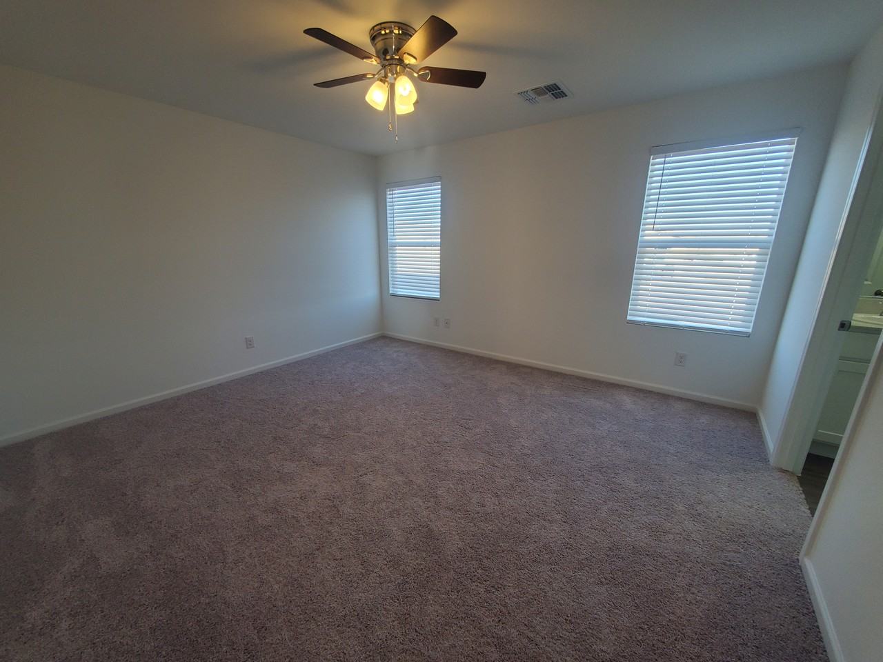 1860 Yance Dr #NA - Photo 4 of 8