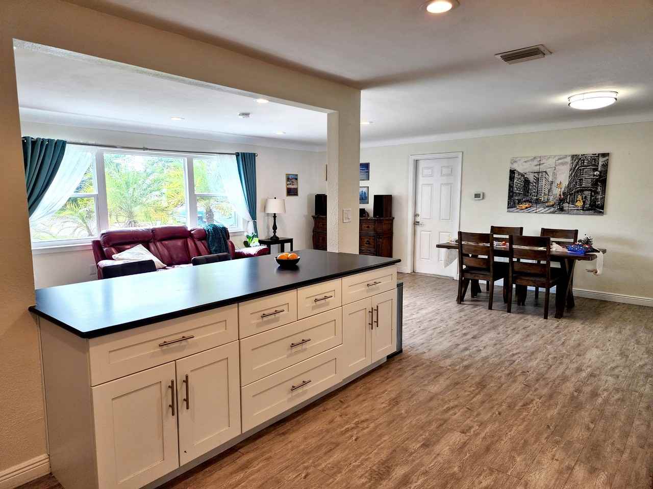 6049 45th Ave N #NA - Photo 4 of 20