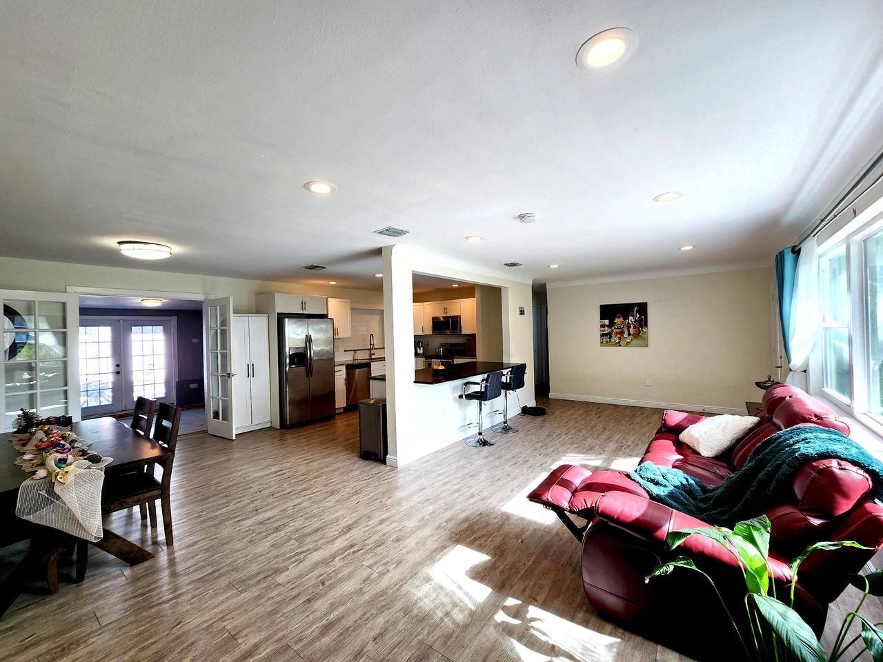 6049 45th Ave N #NA - Photo 5 of 20