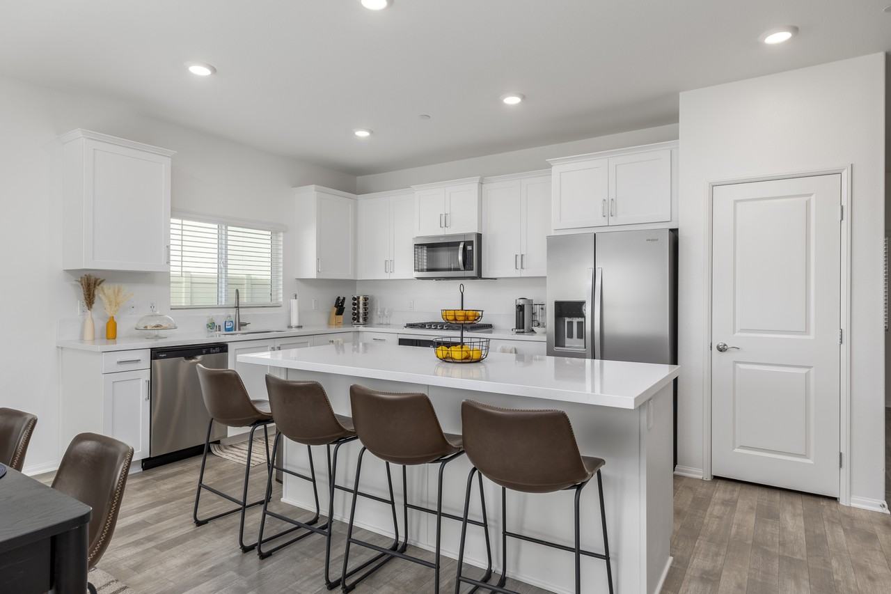 23307 Desert Lily Ct #NA - Photo 4 of 19