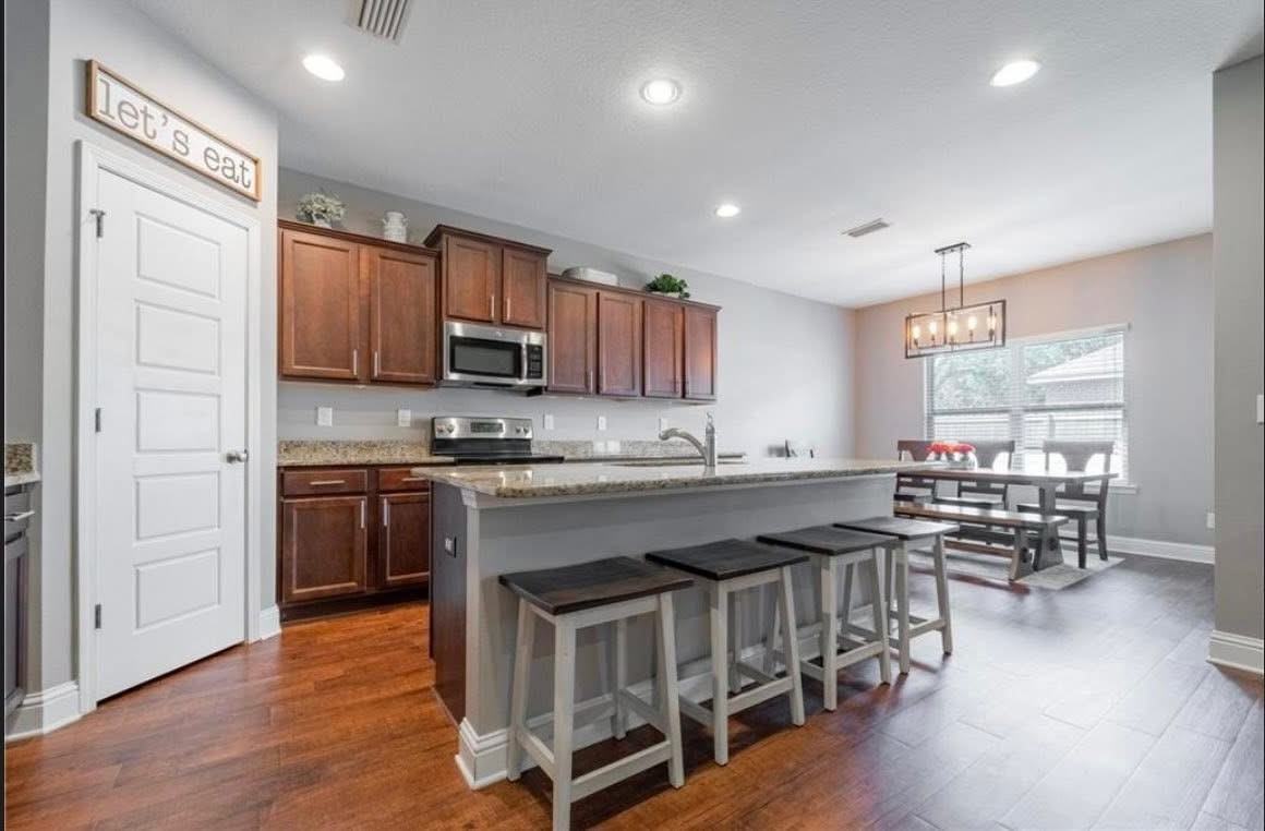 9694 Somers Ct #NA - Photo 4 of 13