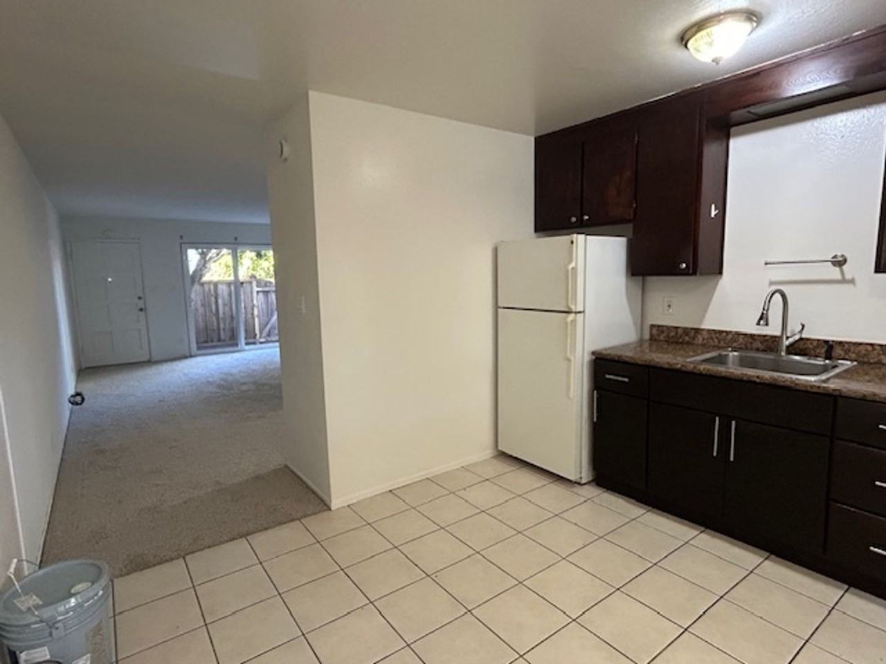 Fairway - Photo 4 of 12