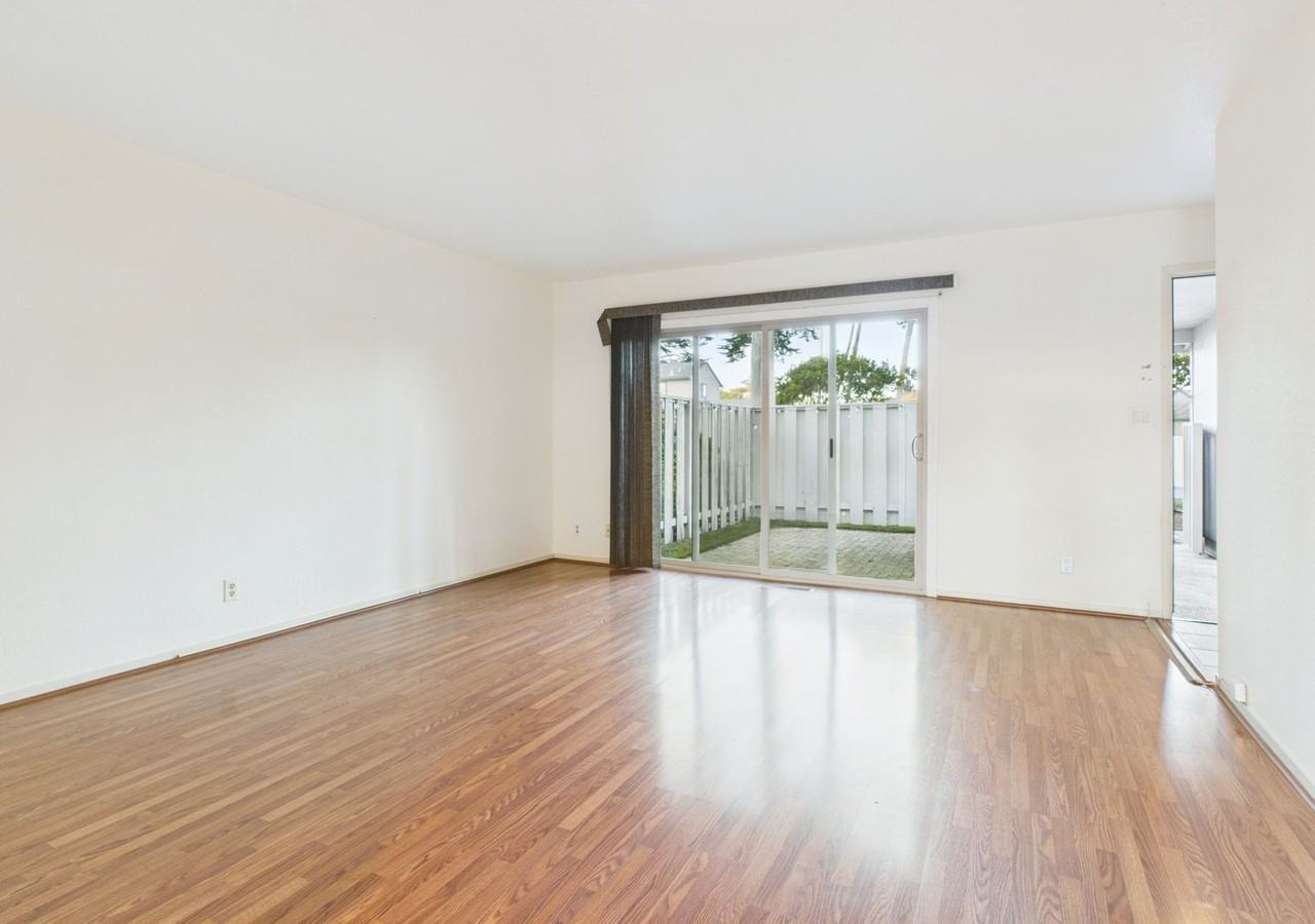 140 Cypress Grove Ct - Photo 6 of 14