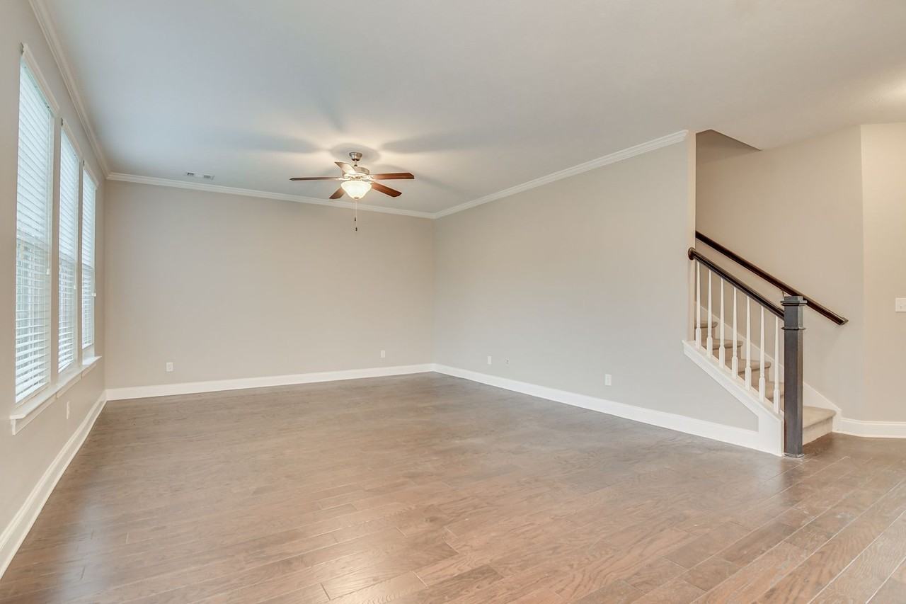 893 Williford Run Dr - Photo 7 of 36