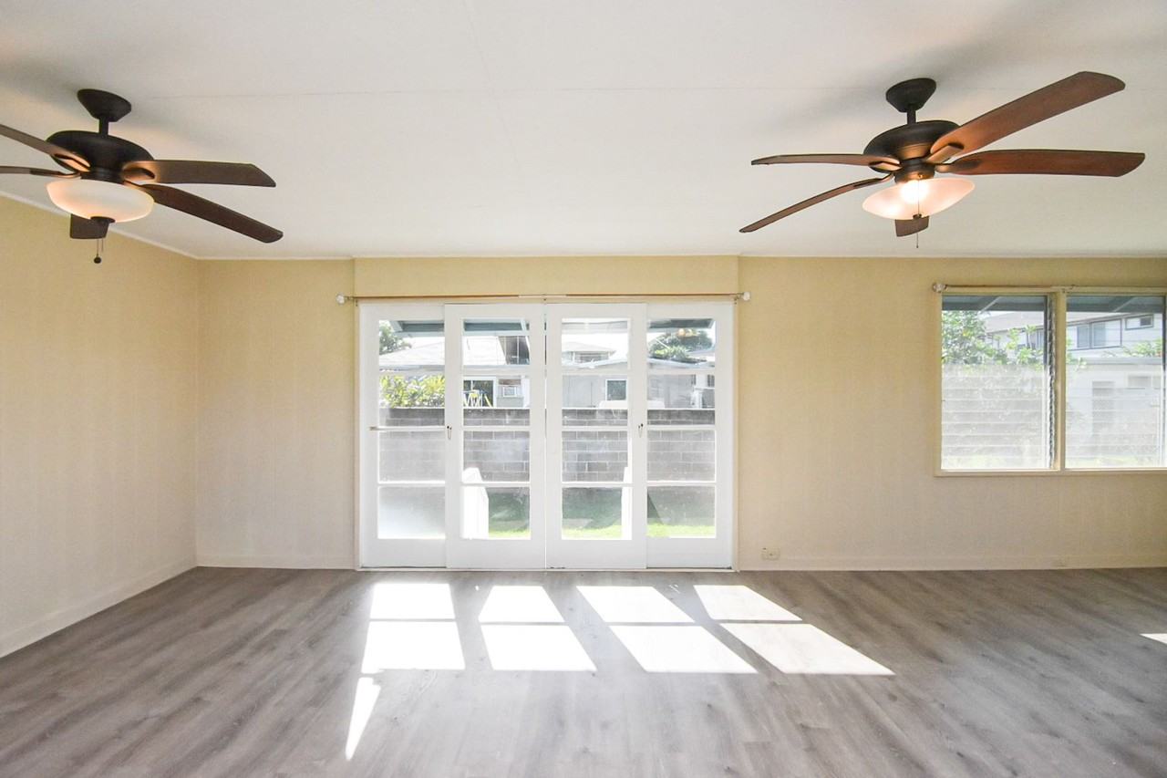 668C Kihapai St - Photo 4 of 24