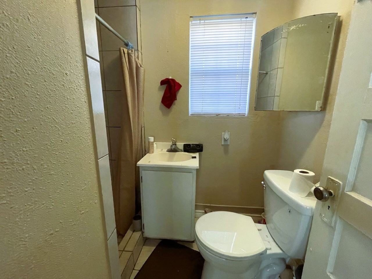 2518 20th St Rear #REAR - Photo 3 of 7
