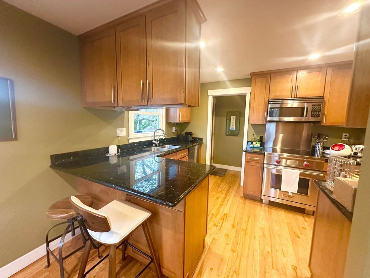 3401 W Ruffner St - Photo 7 of 43