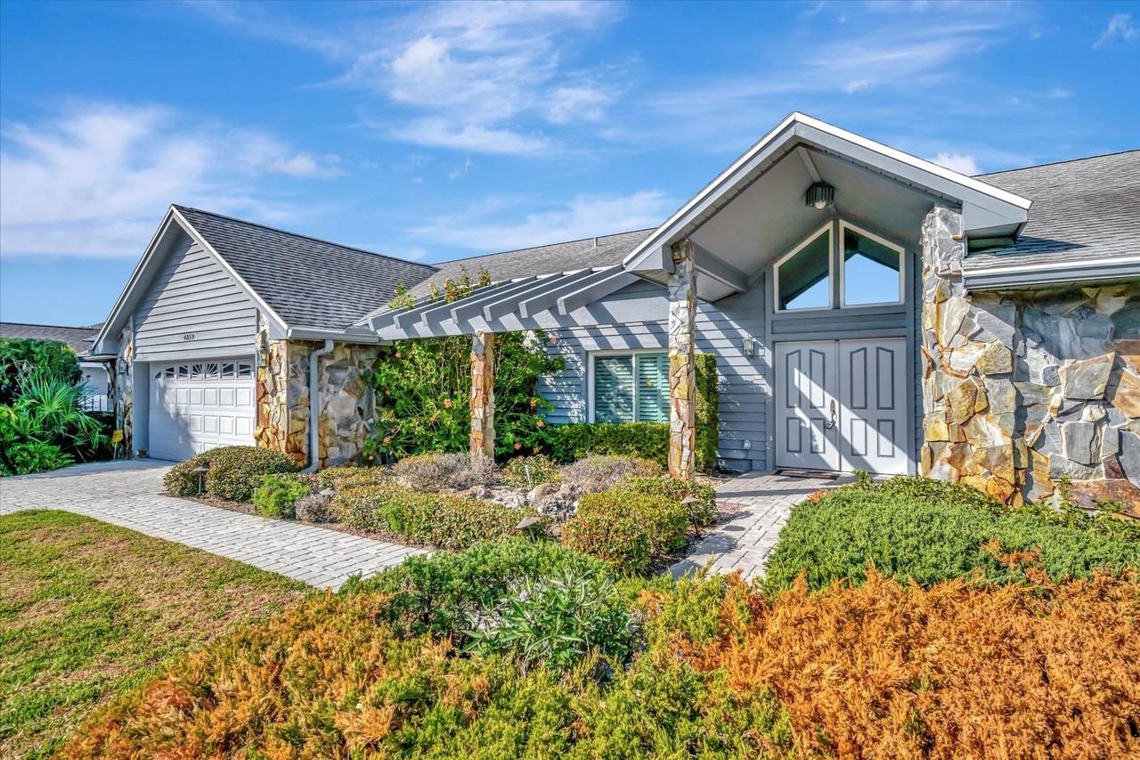 4859 Greencroft Rd - Photo 7 of 44