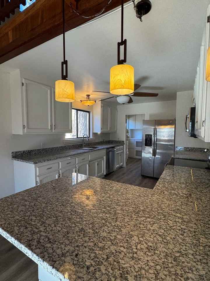 23172 Cypress Point Ct - Photo 2 of 21