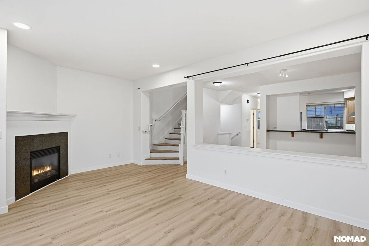 15 164th St Sw - Photo 2 of 38