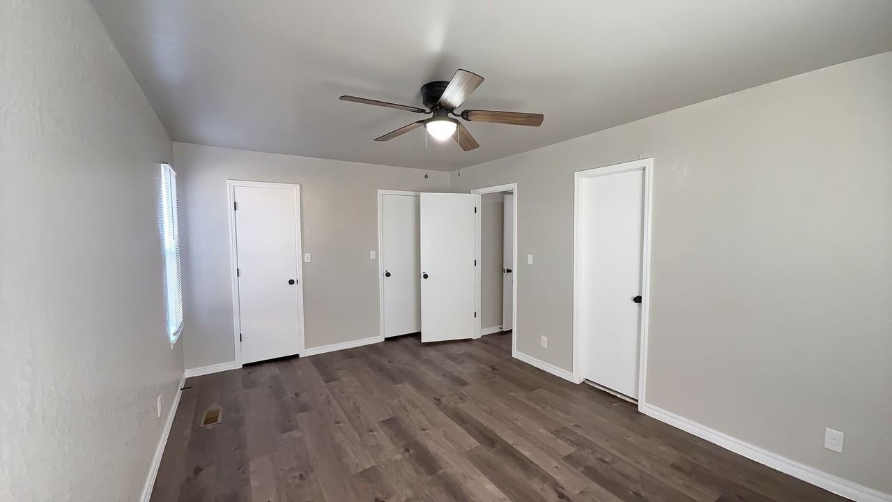 3544 S 150th East Ave - Photo 7 of 22