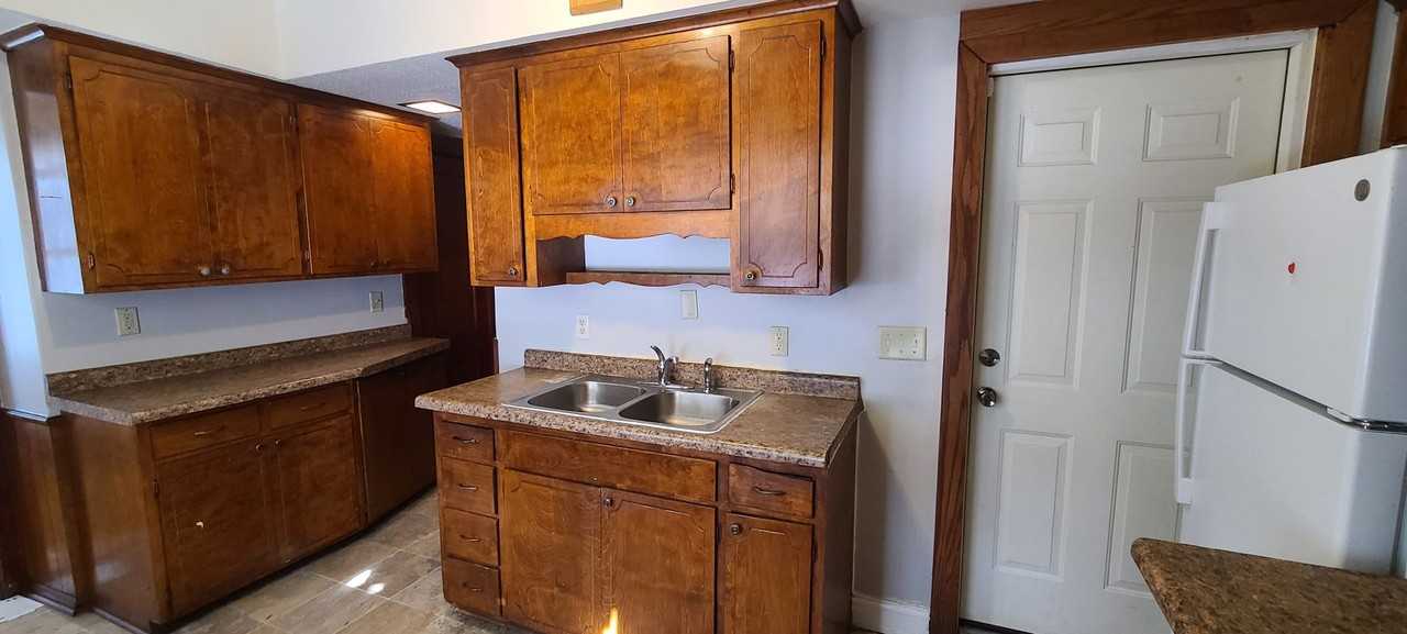 2900 Colfax Ave N #1 - Photo 2 of 15