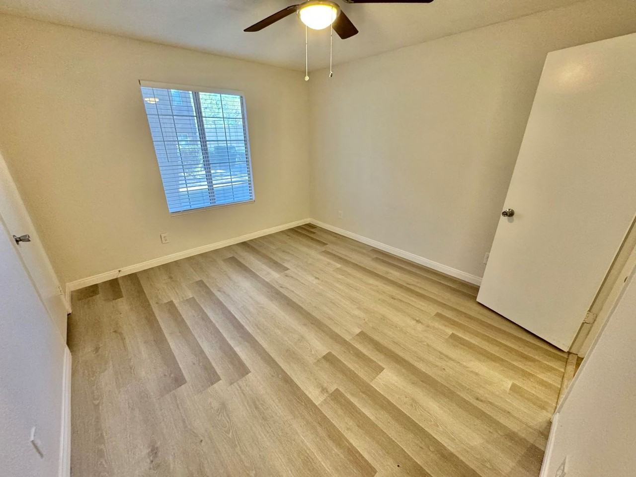 2200 S Fort Apache Rd - Photo 6 of 23