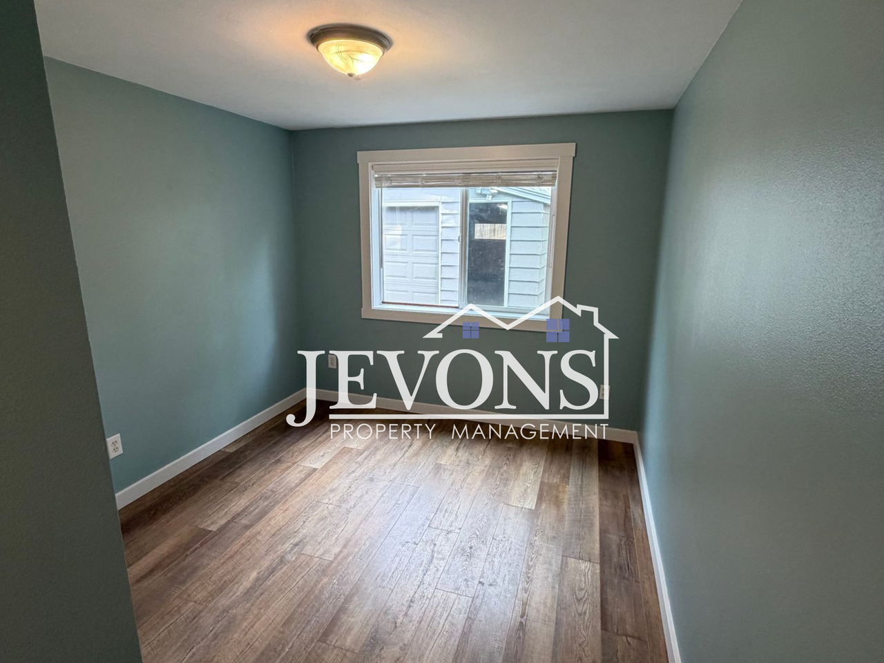 12734 2nd Ave Sw - Photo 7 of 23