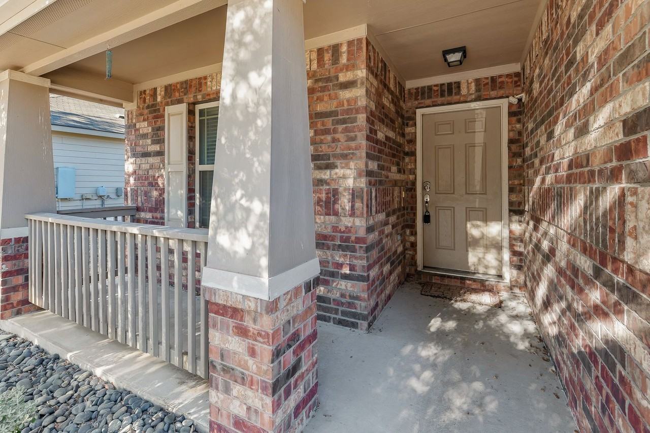 244 Chickadee Ln - Photo 6 of 48