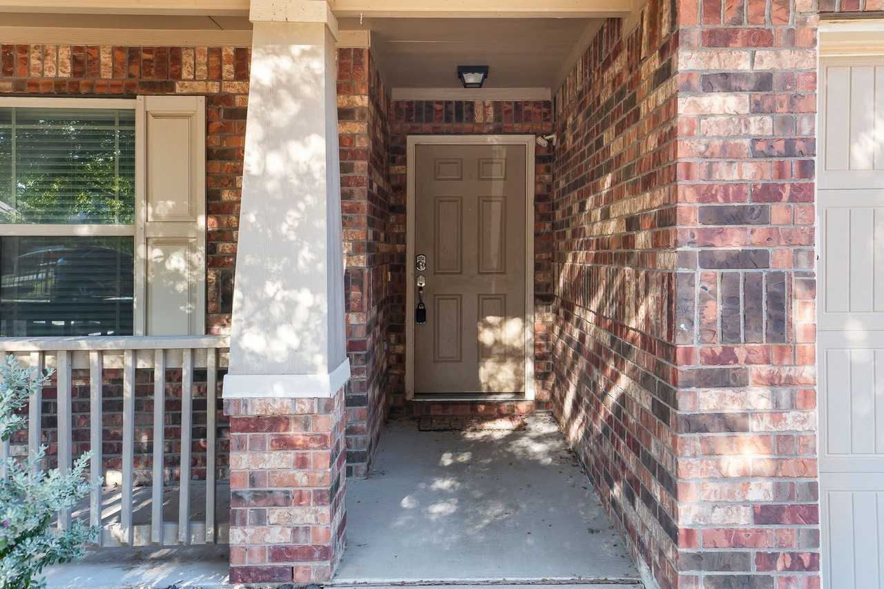 244 Chickadee Ln - Photo 7 of 48