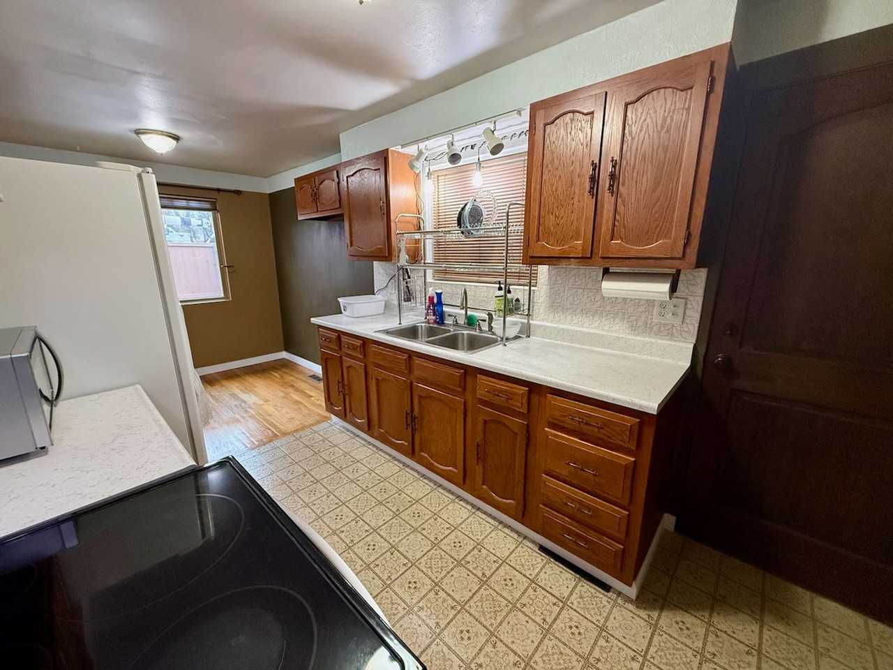 7111 N Dakota St - Photo 6 of 23