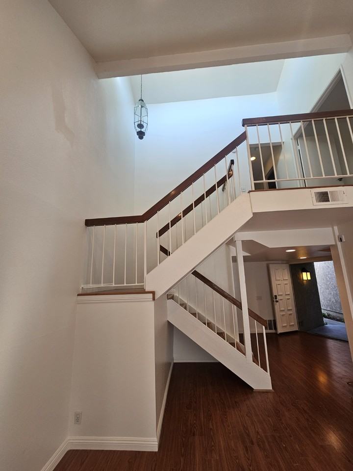 25 Weepingwood #17 - Photo 6 of 31