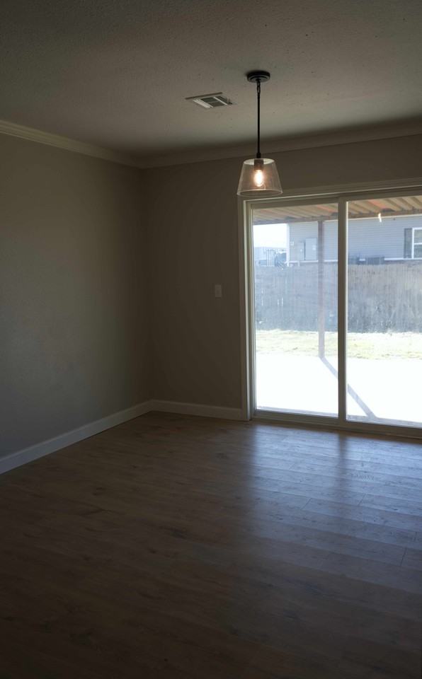 1690 Henegar Dr #NA - Photo 5 of 10