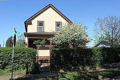 6225 Se 88th Ave #B - Photo 2 of 17