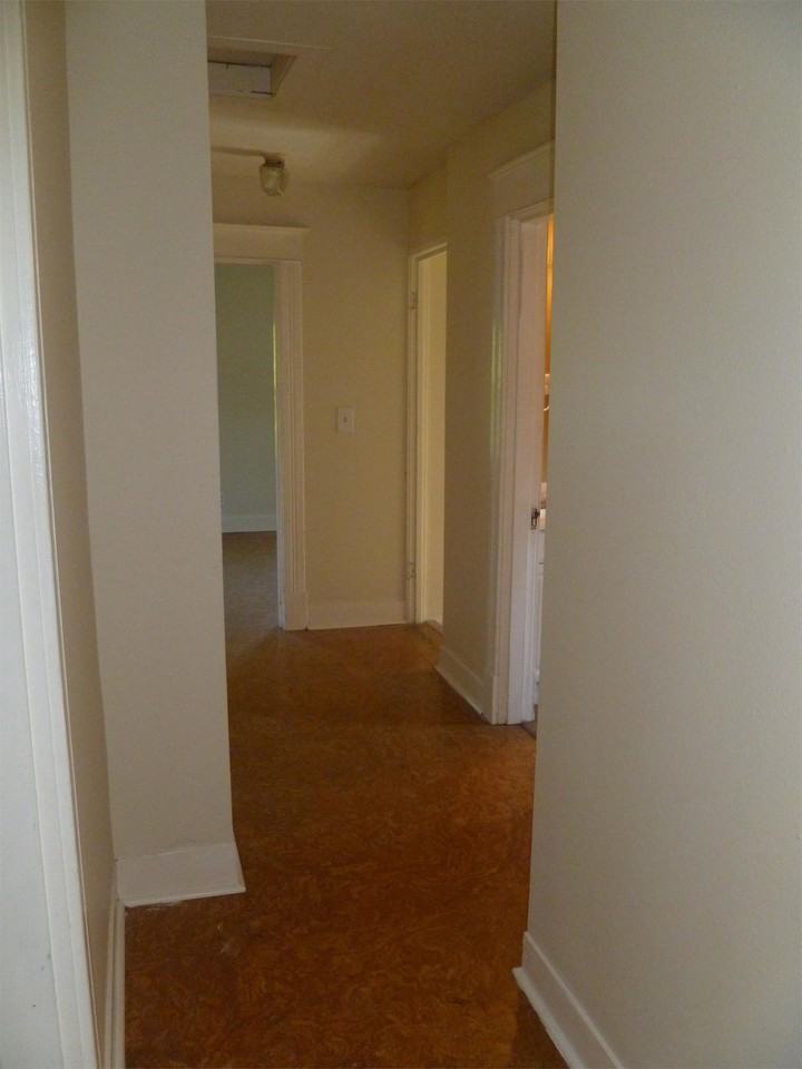 6225 Se 88th Ave #B - Photo 5 of 17