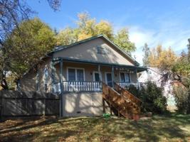 featured image of 334 S School St #B