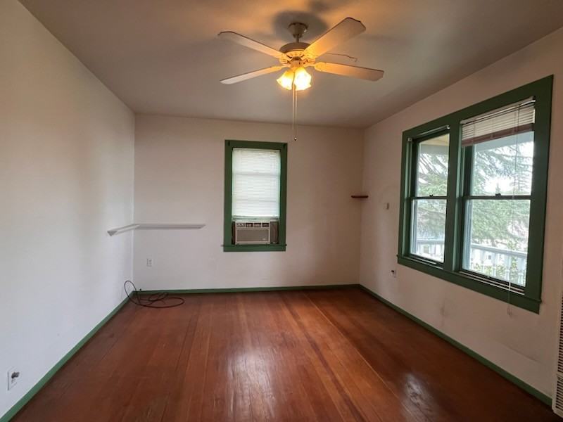 334 S School St #B - Photo 3 of 20