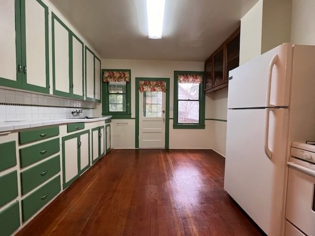 334 S School St #B - Photo 5 of 20