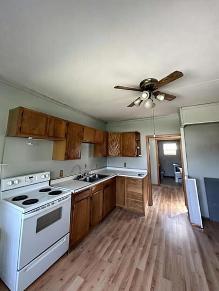 2231 5th Ave #1 - Photo 3 of 25