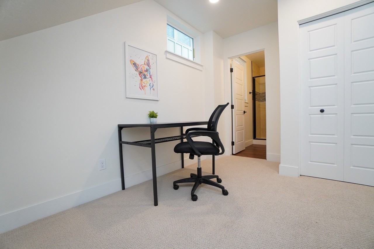 479 E Violets Cove Ln #1 - Photo 4 of 27