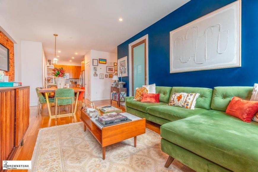 203 Luquer St - Photo 4 of 7