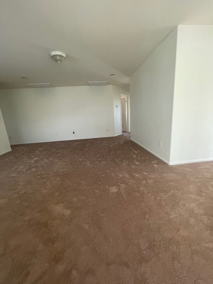 1919 Sugar Maple Ln #1 - Photo 2 of 6