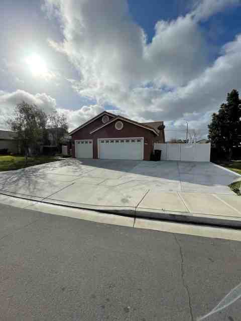 1072 Sun Up Cir #1 - Photo 3 of 50