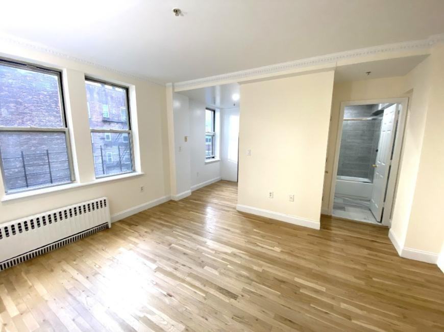 57 Sip Ave - Photo 7 of 10