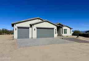 featured image of 15412 E Palo Brea Ln