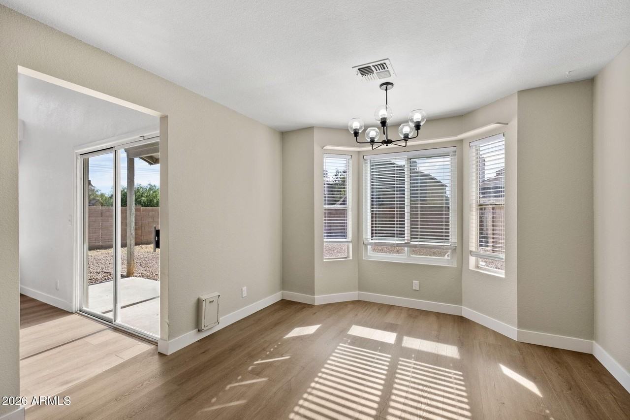 1811 S 39th St Unit 23 #23 - Photo 7 of 25