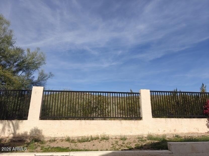 4038 E Thistle Landing Dr - Photo 2 of 9