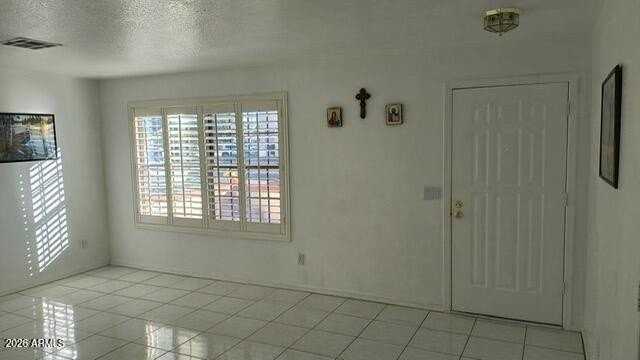 18170 N 89th Ln - Photo 4 of 14