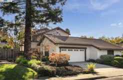 725 Old Creek Rd - Photo 1 of 1