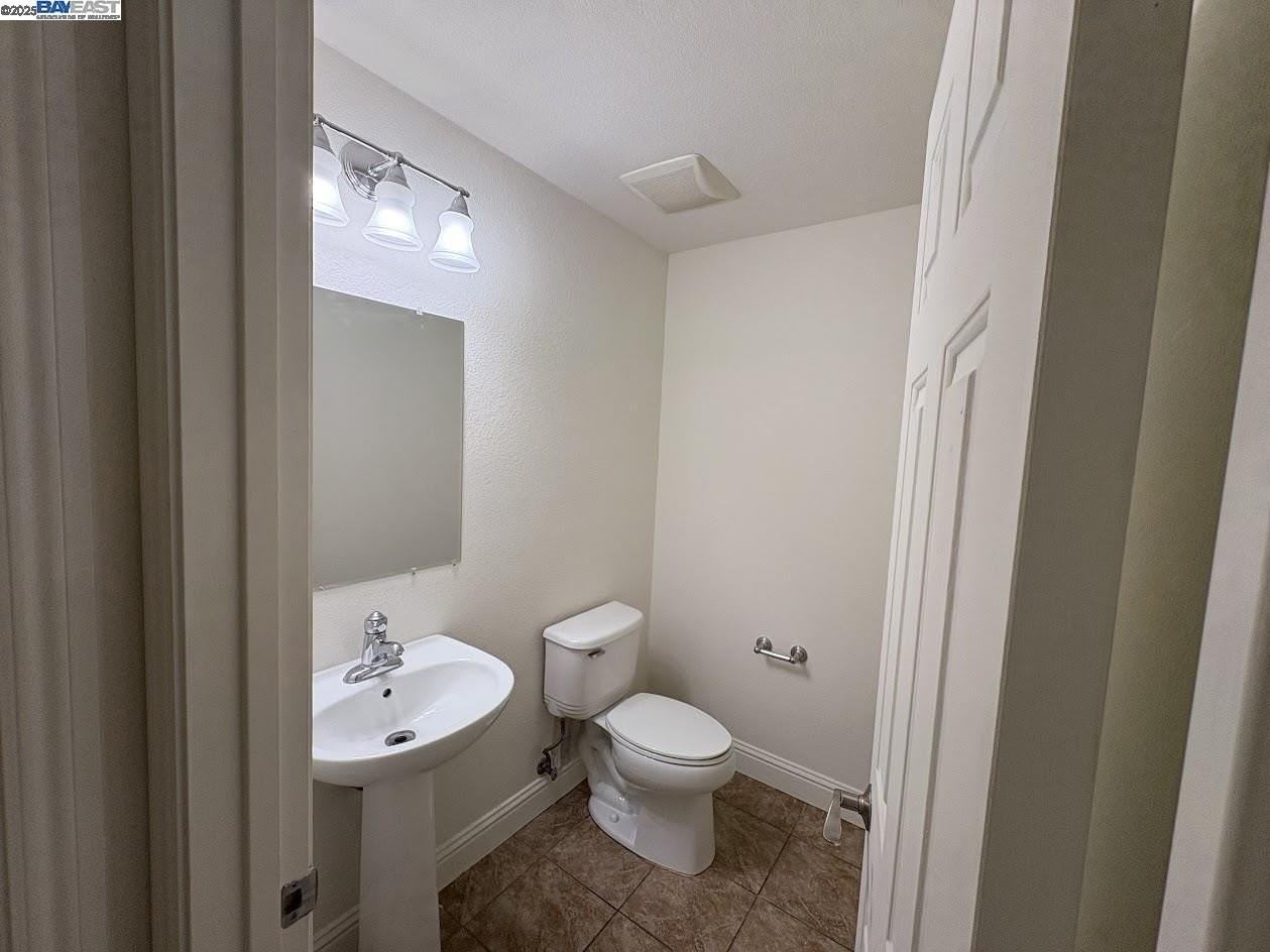 192 S Tranquilidad St - Photo 6 of 25